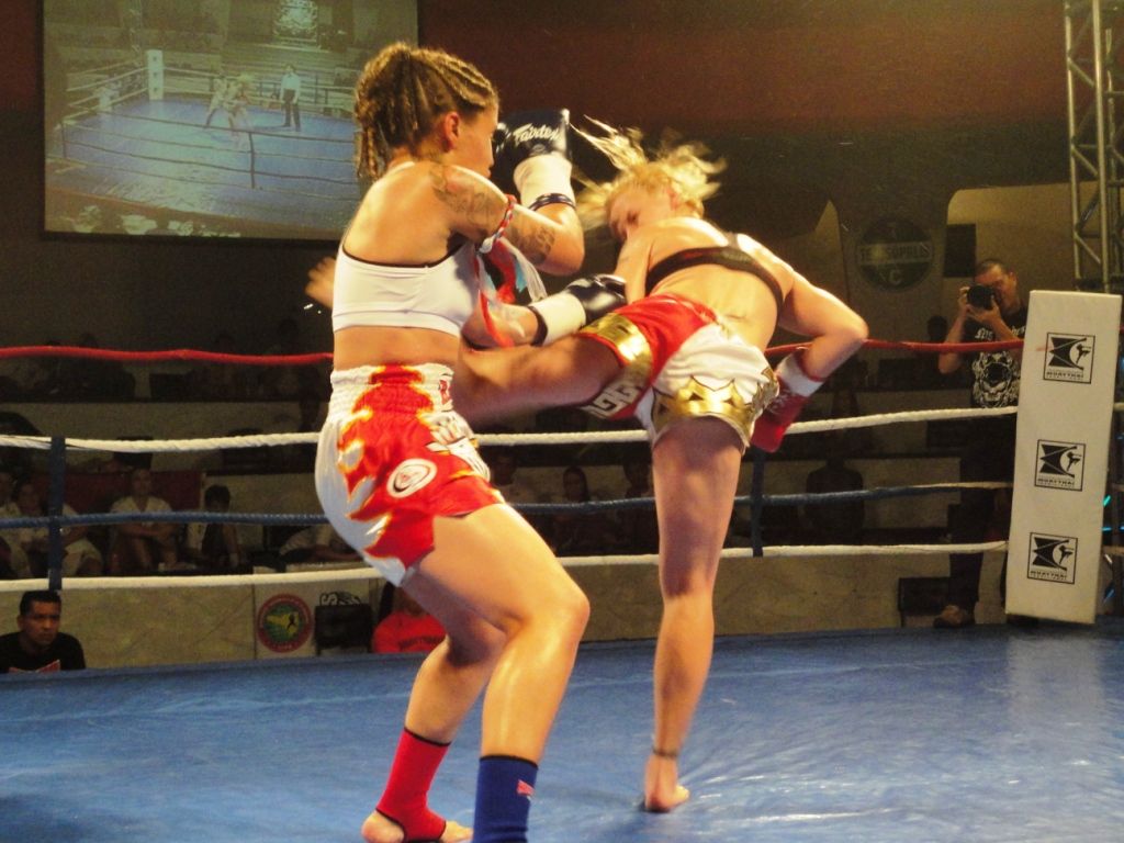 Тайский бокс для девушек польза